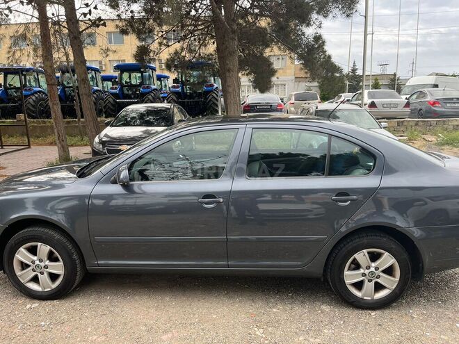 Skoda Octavia 2011, 94,000 km - 1.6 l - Bakı