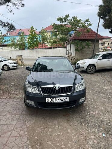 Skoda Octavia 2011, 94,000 km - 1.6 l - Bakı