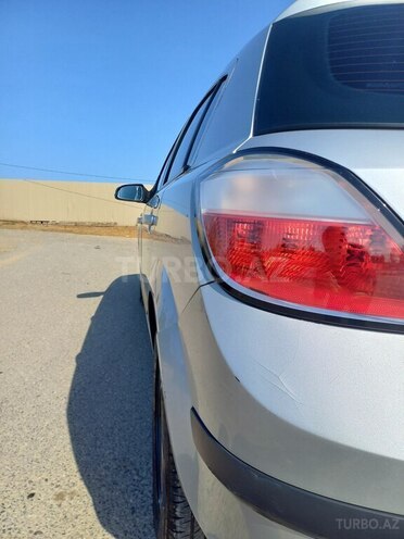 Opel Astra 2006, 288,000 km - 1.4 l - Bakı