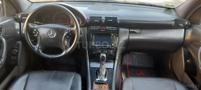 Mercedes C 200 2001, 219,754 km - 2.0 l - Balakən