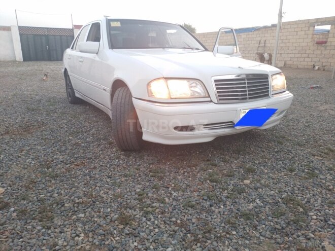 Mercedes C 230 1999, 431,800 km - 2.3 l - Biləsuvar