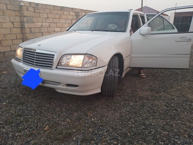 Mercedes C 230 1999, 431,800 km - 2.3 l - Biləsuvar