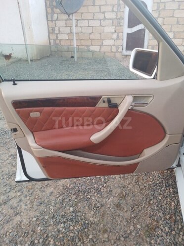 Mercedes C 230 1999, 431,800 km - 2.3 l - Biləsuvar
