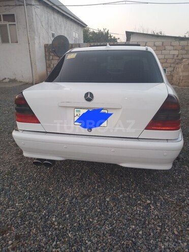 Mercedes C 230 1999, 431,800 km - 2.3 l - Biləsuvar
