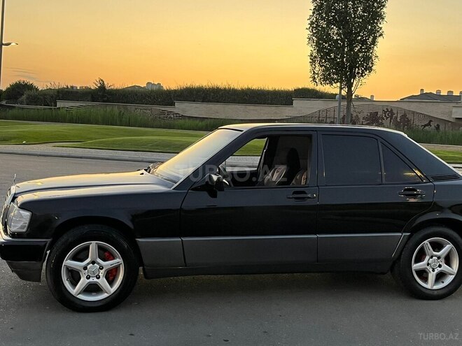 Mercedes 190 1993, 109,000 km - 2.0 l - Bakı