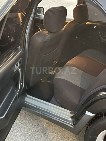 Mercedes 190 1993, 109,000 km - 2.0 l - Bakı