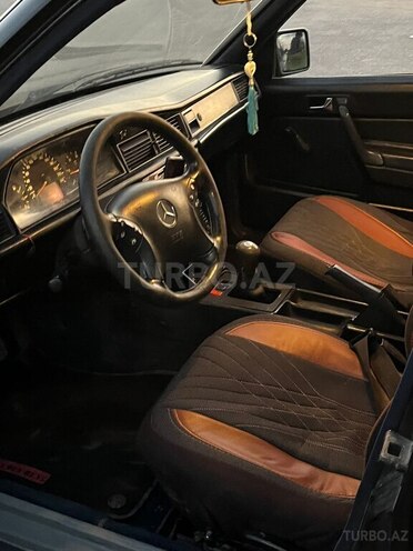 Mercedes 190 1993, 109,000 km - 2.0 l - Bakı