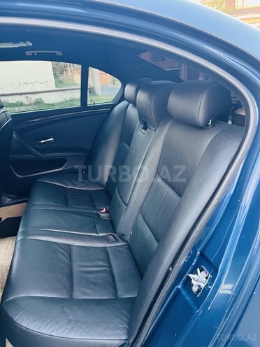 BMW 525 2003, 250,000 km - 2.5 l - Zaqatala