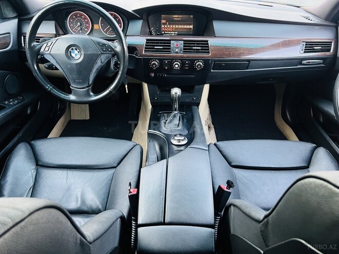 BMW 525 2003, 250,000 km - 2.5 l - Zaqatala