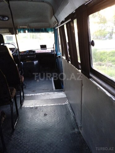 Mercedes 208 D 1993, 150,000 km - 2.3 l - Mingəçevir