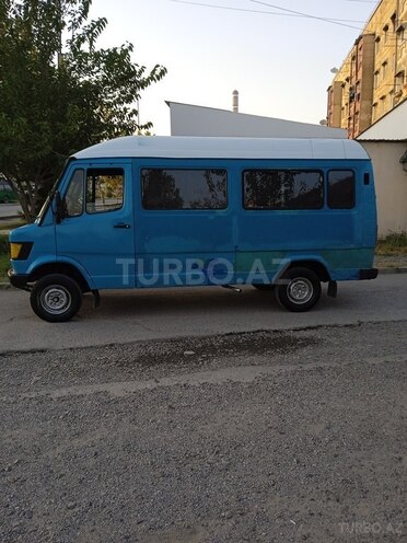 Mercedes 208 D 1993, 150,000 km - 2.3 l - Mingəçevir