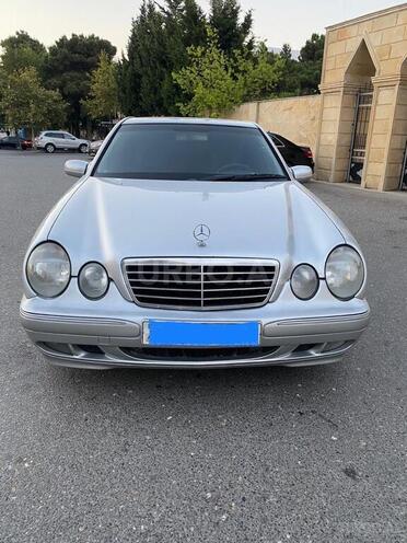 Mercedes E 240 2000, 411,167 km - 2.4 л - Bakı