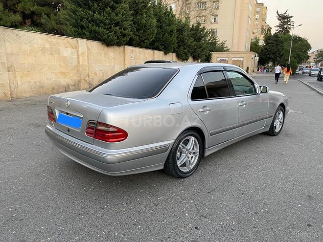 Mercedes E 240 2000, 411,167 km - 2.4 л - Bakı