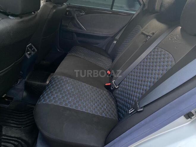 Mercedes E 240 2000, 411,167 km - 2.4 л - Bakı