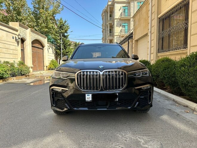 BMW X7 2020, 21,000 km - 4.4 л - Bakı