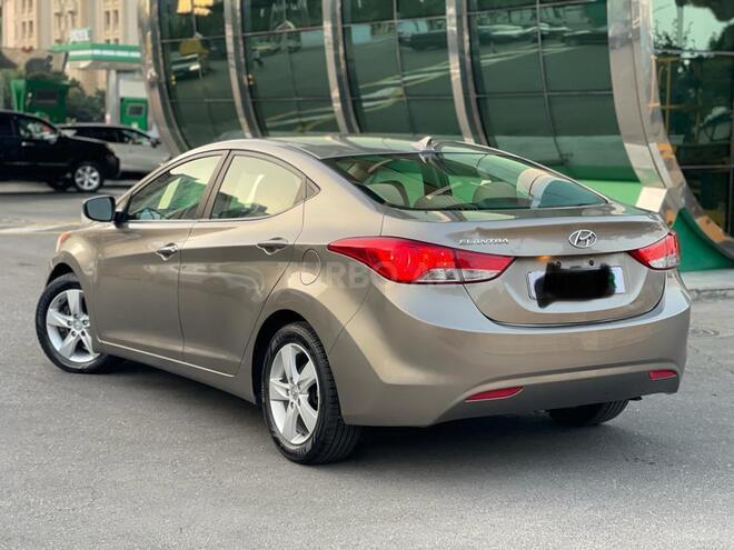 Hyundai Elantra 2013, 138,000 km - 1.8 l - Bakı