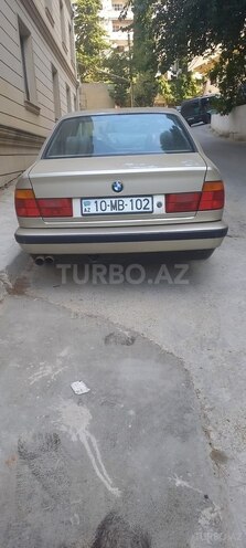 BMW 525 1988, 261,000 km - 2.5 l - Babək