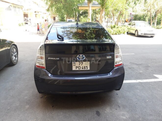 Toyota Prius 2011, 584,192 km - 1.8 l - Bakı
