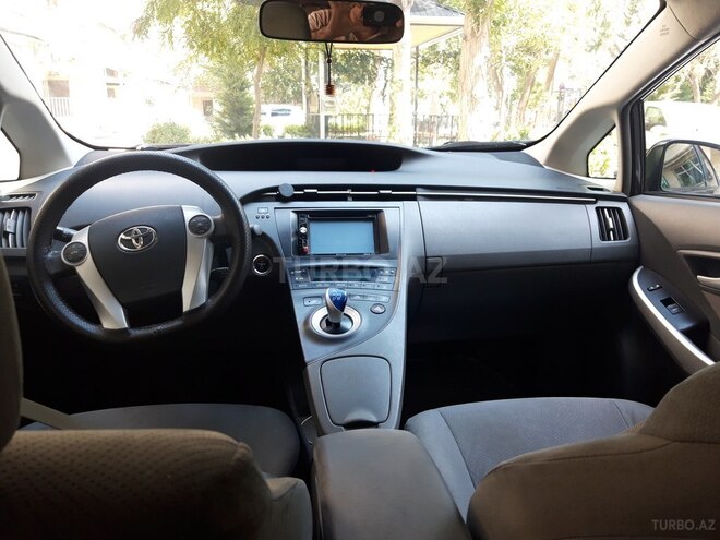 Toyota Prius 2011, 584,192 km - 1.8 l - Bakı