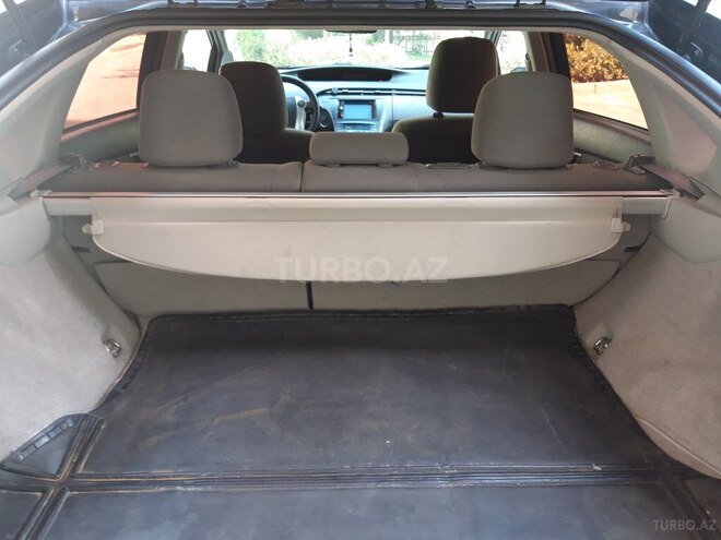 Toyota Prius 2011, 584,192 km - 1.8 l - Bakı