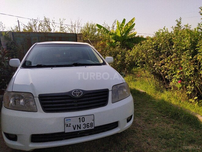 Toyota Corolla 2004, 568,000 km - 1.3 l - Şəki