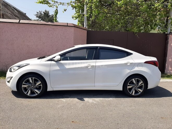 Hyundai Elantra 2014, 237,124 km - 1.8 л - Balakən