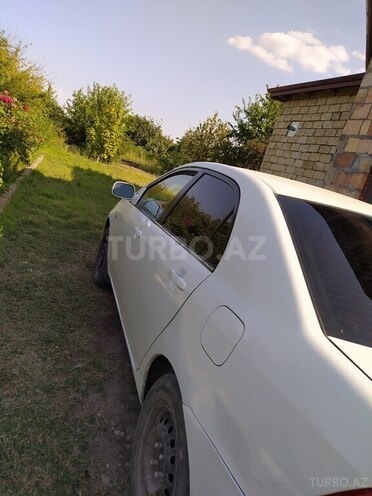 Toyota Corolla 2004, 568,000 km - 1.3 l - Şəki