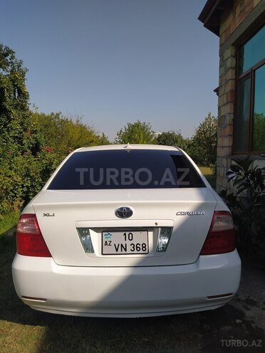 Toyota Corolla 2004, 568,000 km - 1.3 l - Şəki