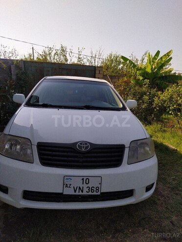 Toyota Corolla 2004, 568,000 km - 1.3 l - Şəki