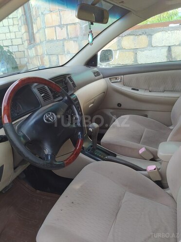 Toyota Corolla 2004, 568,000 km - 1.3 l - Şəki