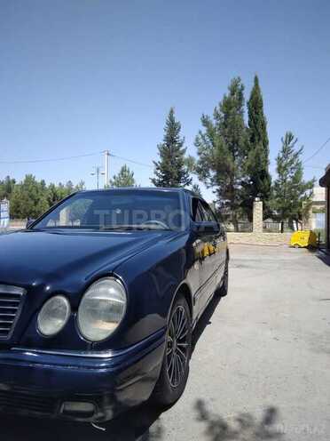 Mercedes E 230 1997, 390,000 km - 2.3 l - Şirvan