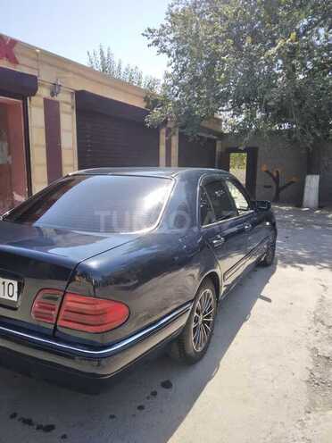 Mercedes E 230 1997, 390,000 km - 2.3 l - Şirvan