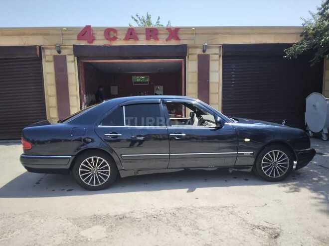 Mercedes E 230 1997, 390,000 km - 2.3 l - Şirvan