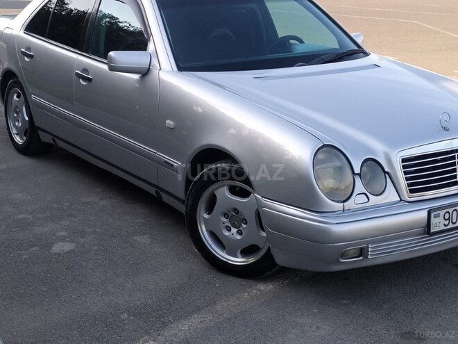 Mercedes E 230 1996, 233,110 km - 2.3 l - Sumqayıt