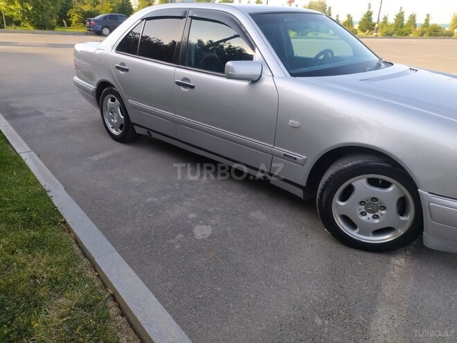 Mercedes E 230 1996, 233,110 km - 2.3 l - Sumqayıt