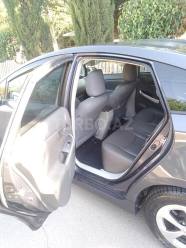Toyota Prius 2012, 180,206 km - 1.8 l - Gəncə