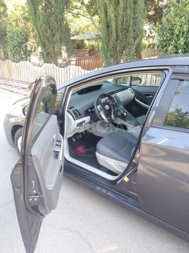 Toyota Prius 2012, 180,206 km - 1.8 l - Gəncə
