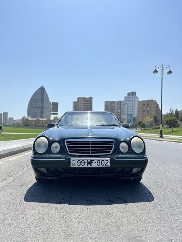 Mercedes E 280 2000, 362,000 km - 2.8 l - Bakı