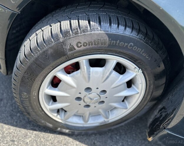 Mercedes E 280 2000, 362,000 km - 2.8 l - Bakı