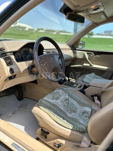 Mercedes E 280 2000, 362,000 km - 2.8 l - Bakı