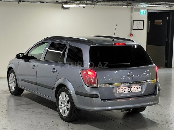 Opel Astra 2006, 195,000 km - 1.3 l - Bakı
