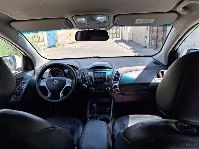 Hyundai ix35 2011, 204,000 km - 2.4 l - Bakı