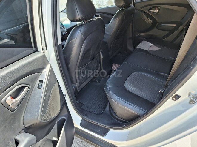 Hyundai ix35 2011, 204,000 km - 2.4 l - Bakı
