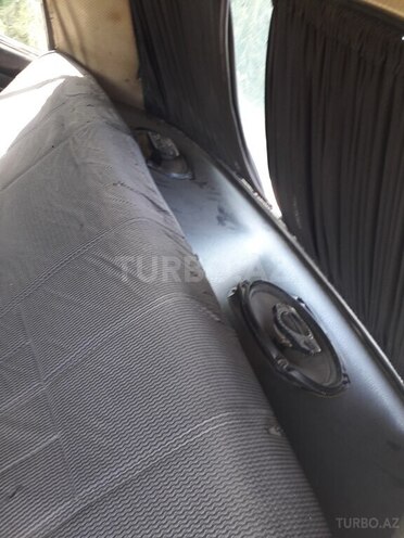 LADA (VAZ) 2106 1984, 96,000 km - 1.3 l - Yevlax