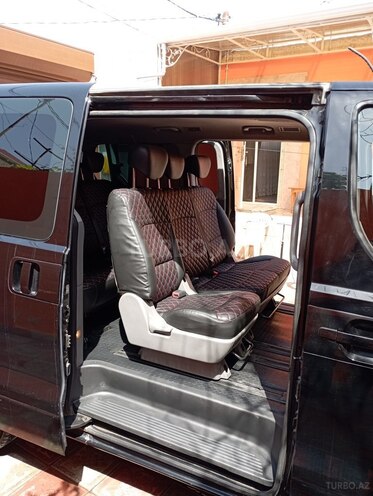 Hyundai H-1 2010, 255,000 km - 2.5 l - Bakı
