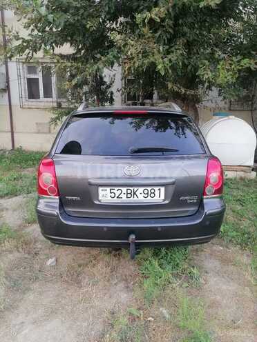 Toyota Avensis 2008, 290,000 km - 2.2 l - Salyan
