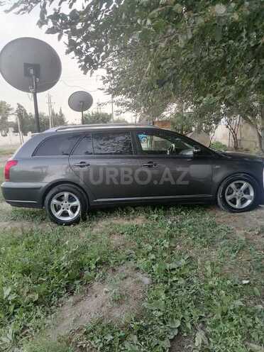 Toyota Avensis 2008, 290,000 km - 2.2 l - Salyan