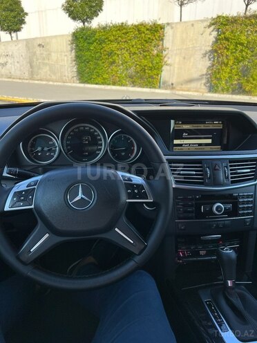 Mercedes E 200 2011, 205,300 km - 1.8 л - Bakı