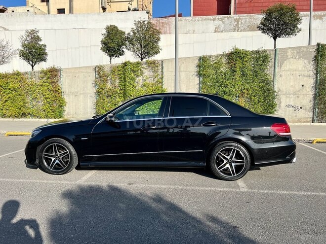 Mercedes E 200 2011, 205,300 km - 1.8 л - Bakı