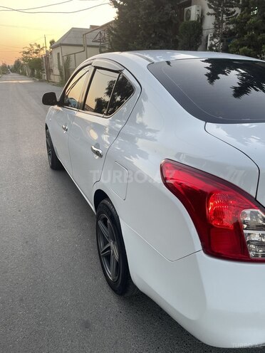 Nissan Sunny 2013, 138,400 km - 1.5 л - Bakı